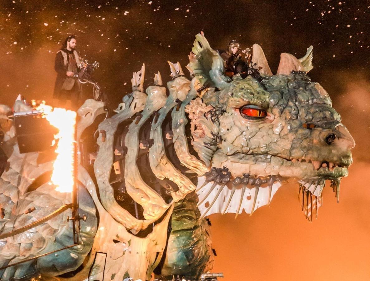 Lazur Du Dragon Calais Exterior photo